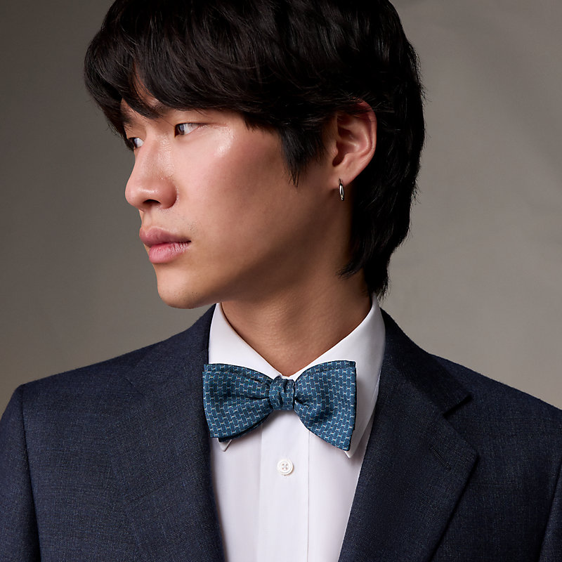 HERMES ボウタイ H Gourmette bow tie - Black | Hermès USA